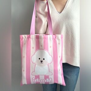 🛍️ 🐕 Mochi the Bichon Frise Tote Bag with Baby Pink Shoulder Strap